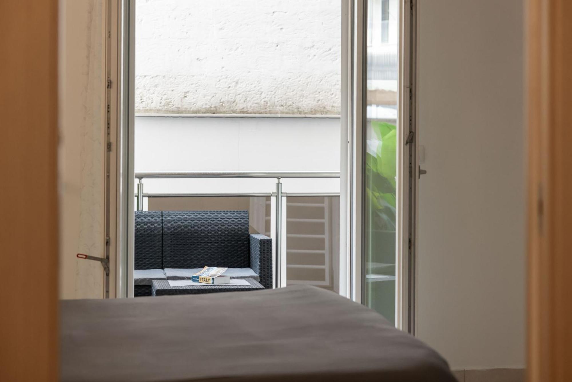 Bari Blue Apartment ภายนอก รูปภาพ